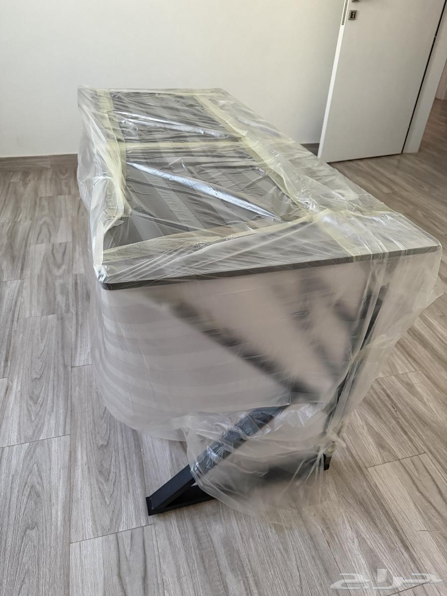 K-shaped table64656668154754110