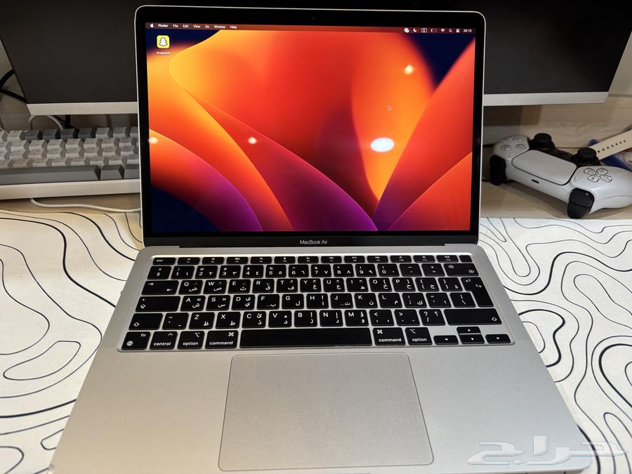 MacBook Device, 2020 Model, Purchased in 202464651358237571111