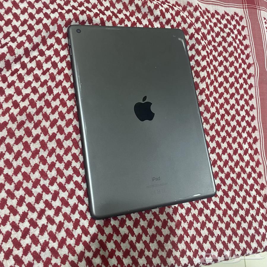 ايباد الجيل الثامن ب540ريال64656682717442110