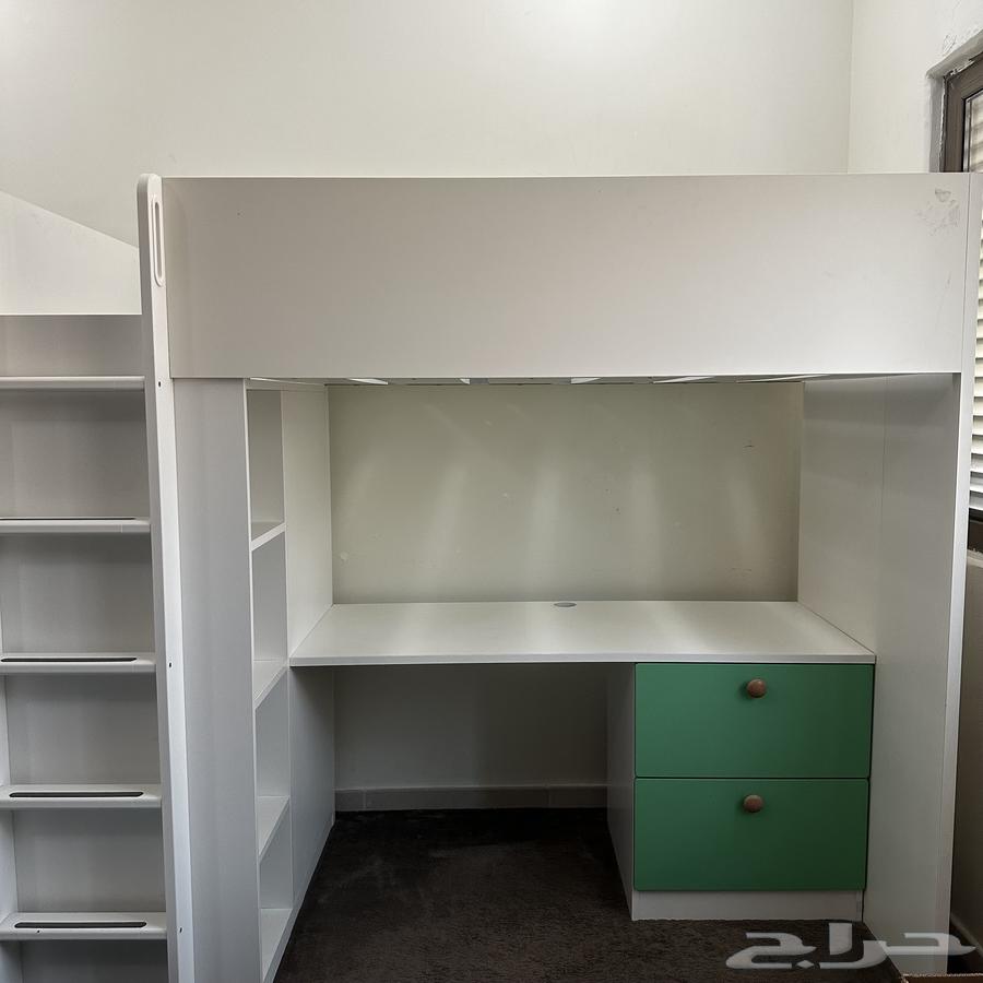 Bed, Desk, and Wardrobe64648251203971110