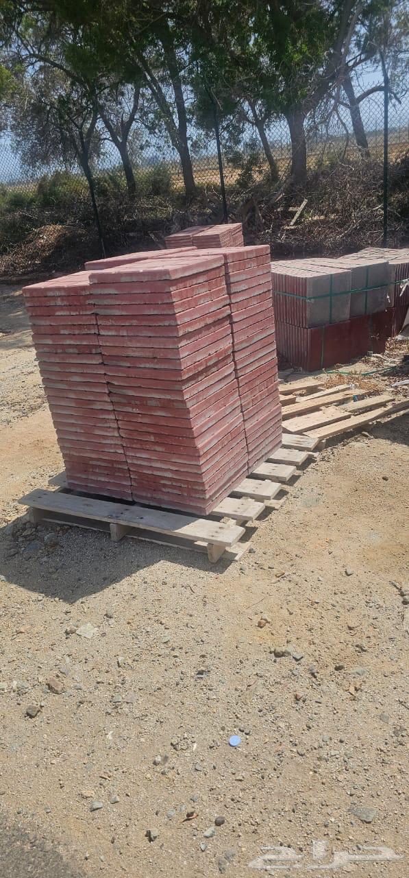 3000 Square Meters of Sidewalk Tiles at a Symbolic Price64648778002049110