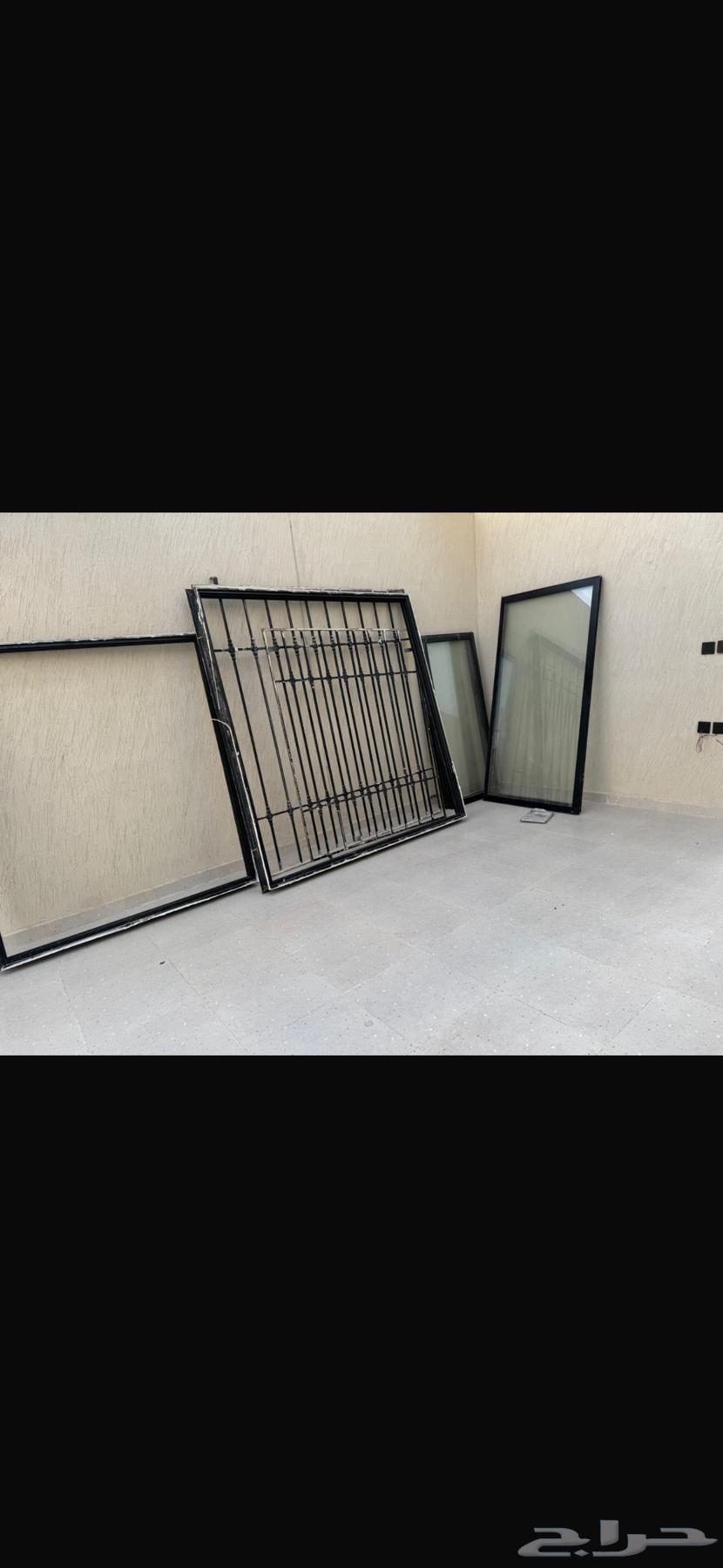 Iron (Window)64583909062529110