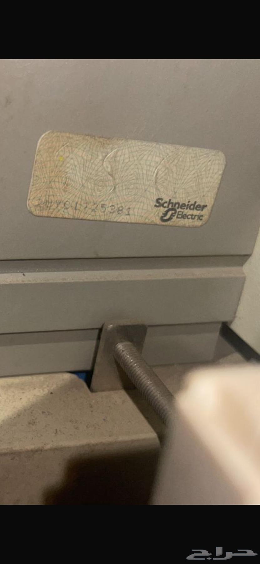 لوحه توزيع كهربائية64655420647809113