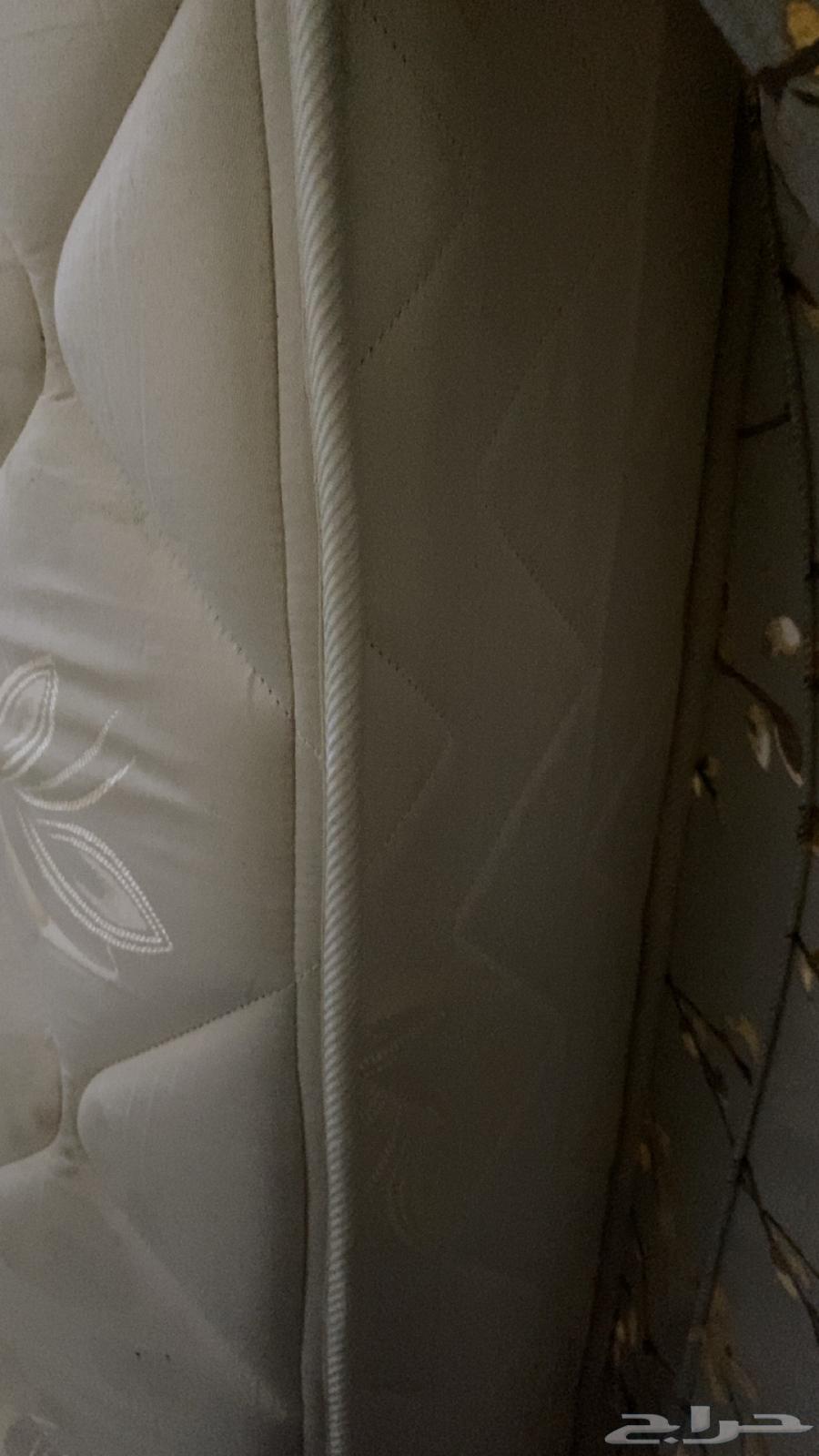 مرتبة سرير نفرين سليب هاي ومعاهم ظهر64663209395202112