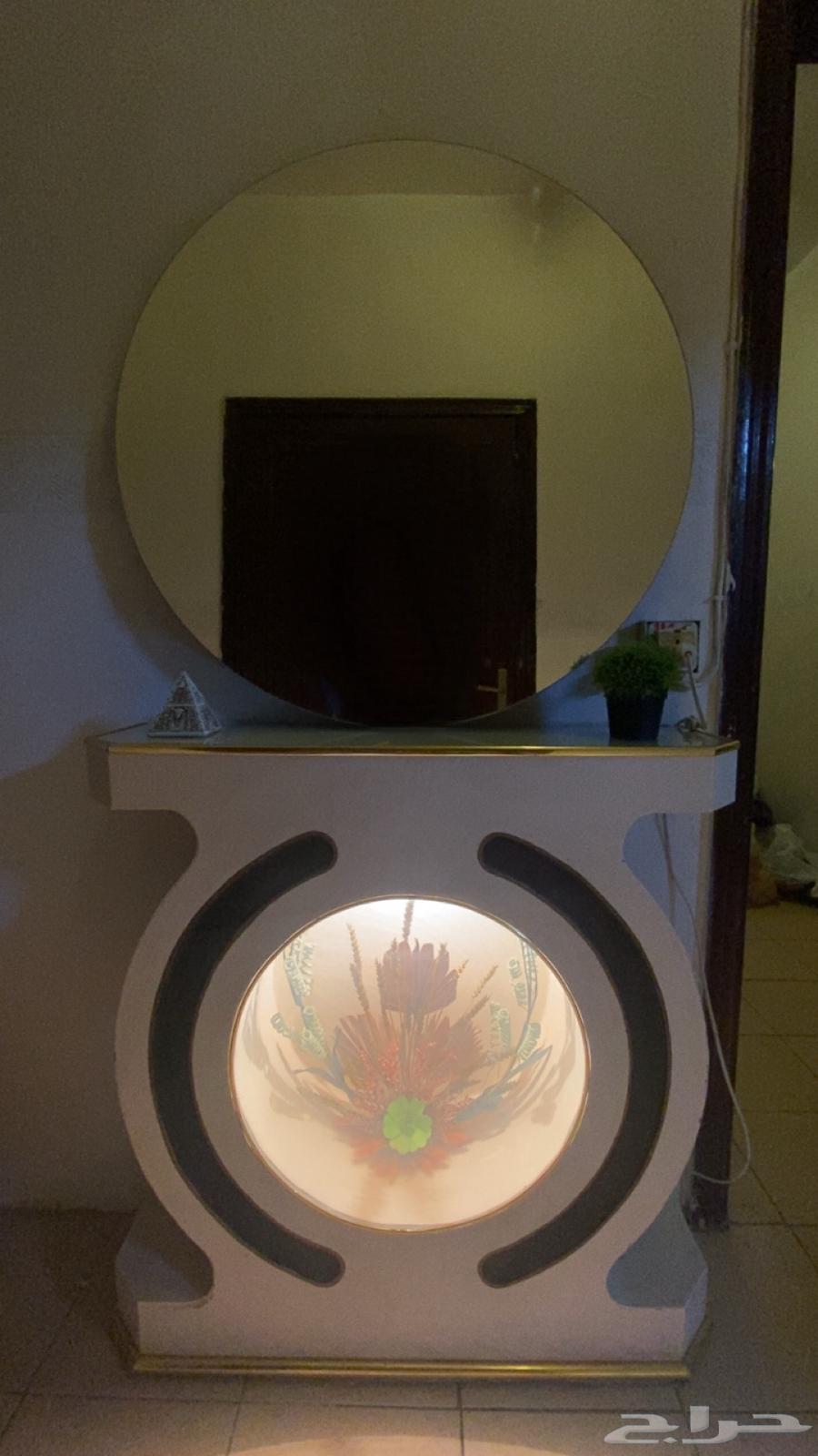 سجاد ومكتب سفرة ومكتبة وتسريحة64658981158274110