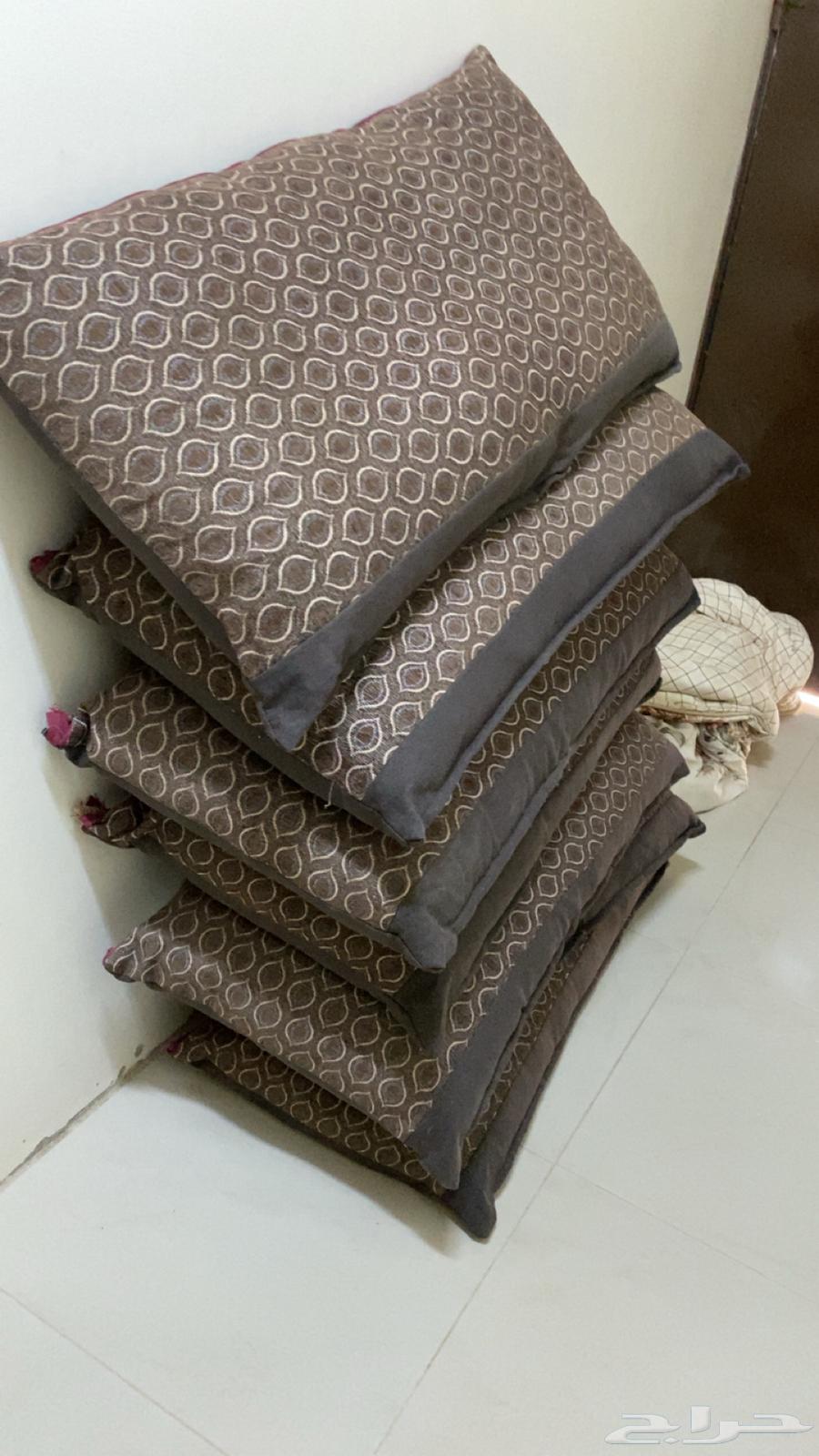 مساند جلسة خارجية64661878050051110