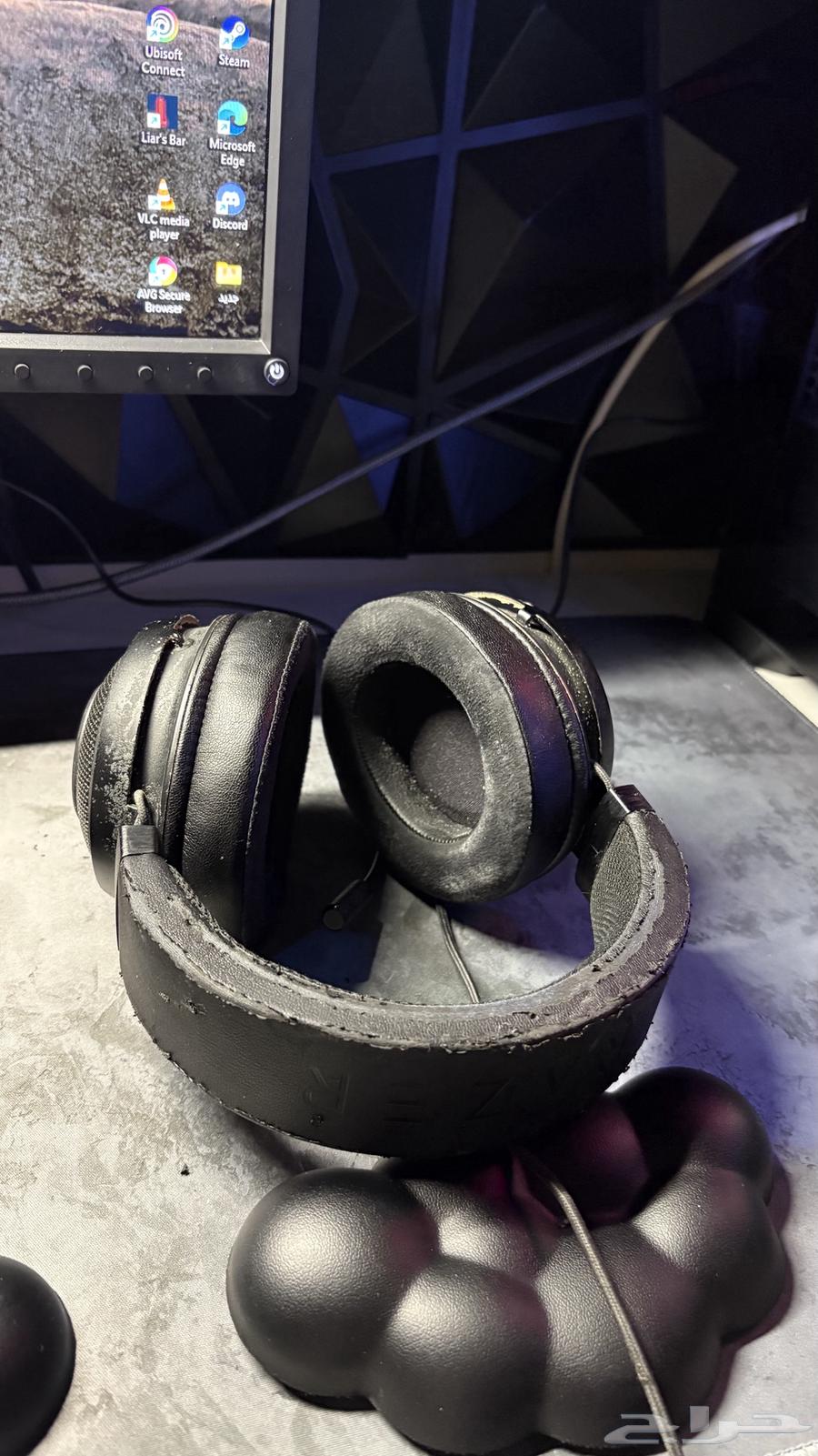 للبيع سماعات ريزر ثنتين وحده usb وهايبر اكس كلاود تو64657300822274111