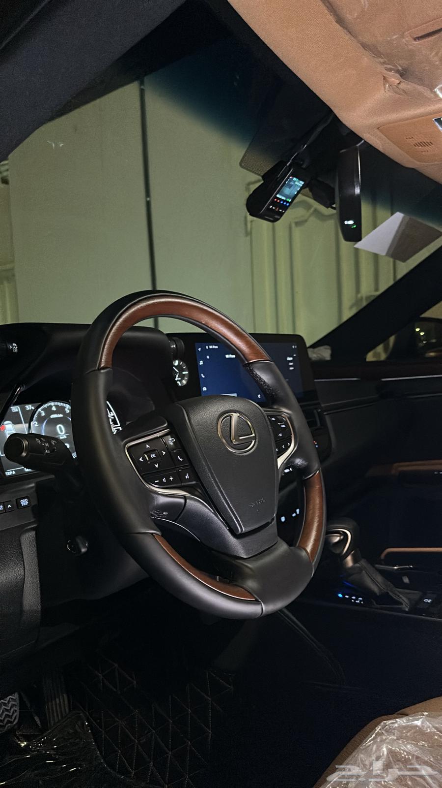 Dash Cam Installation Without Damaging or Scratching the Interior64166630922113110