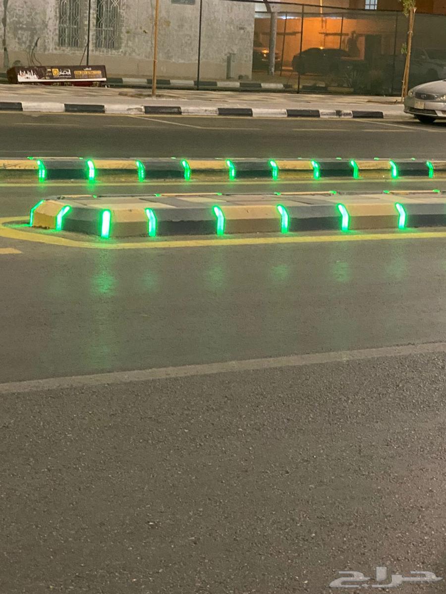 فواصل وانترلوك وبلدورات مضيئة64167032443267113