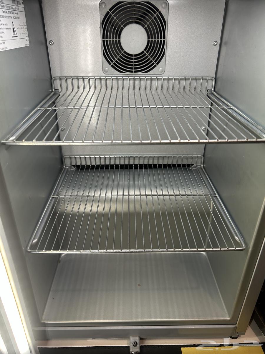 ثلاجة ريدبول حجم مكتبي64661647327617111