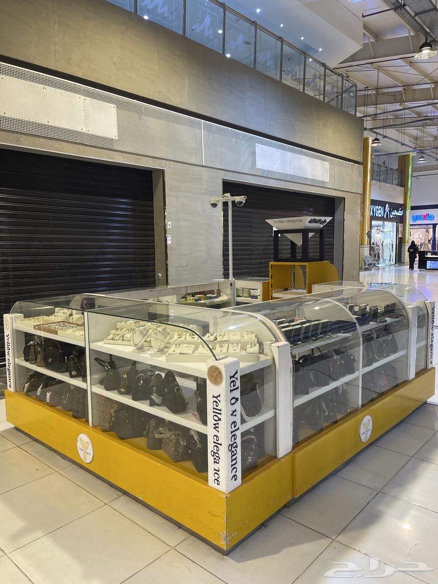 كشك للبيع بدون بضاعه او بالبضاعه64665608977026112