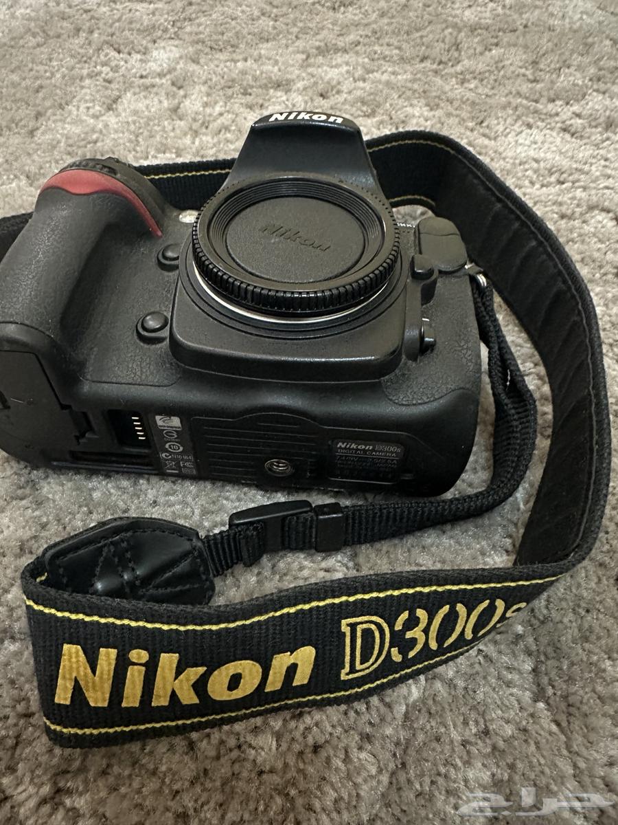 كاميرا Nikon D300s وعدسات تصوير وفلاتر وفلاش وبطاريات64661493689090111
