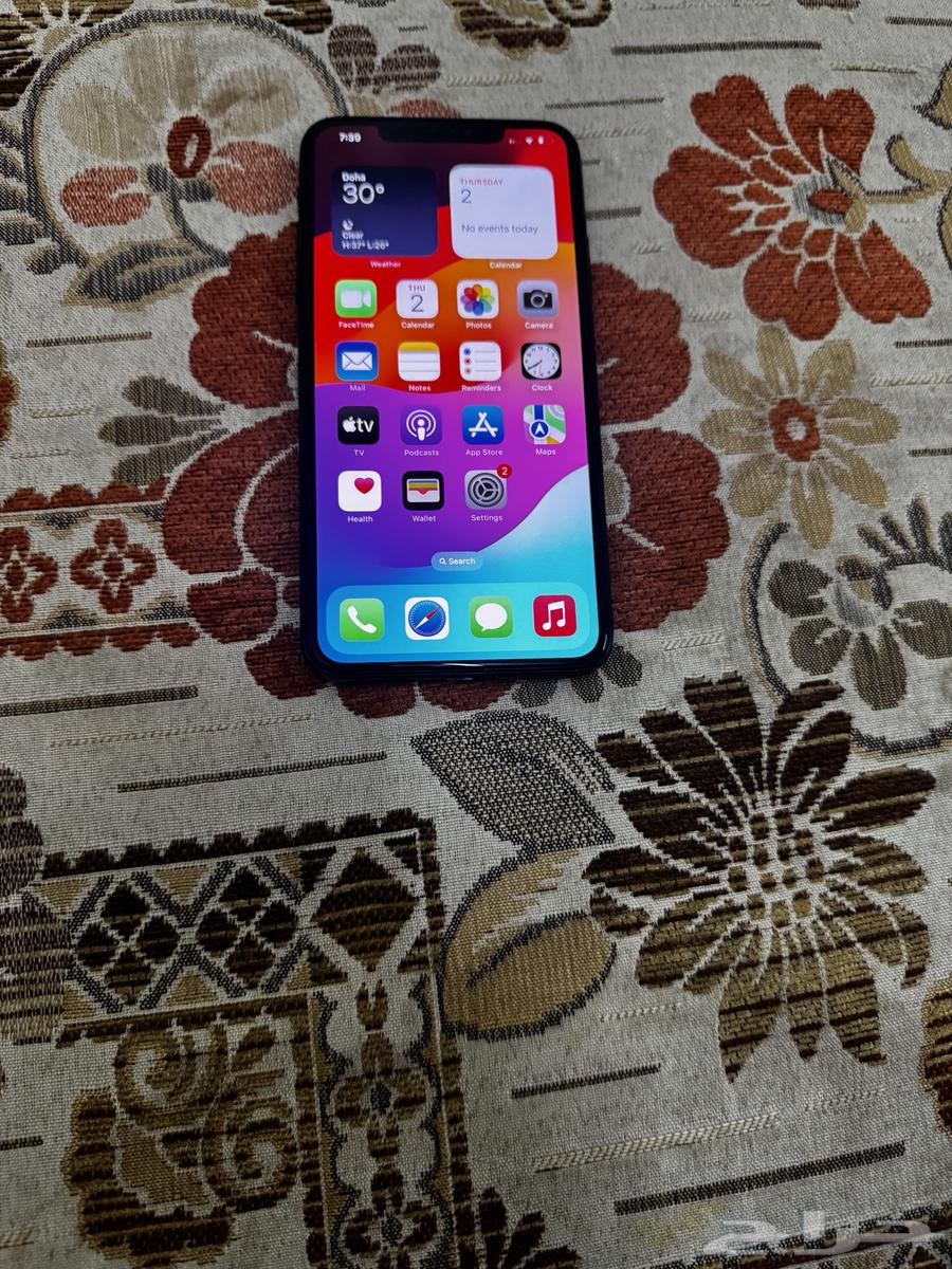 آيفون 11 برو ماكس سعة 256 جيجابايت معروض للبيع مقابل 900 ريال سعودي64664143235203110