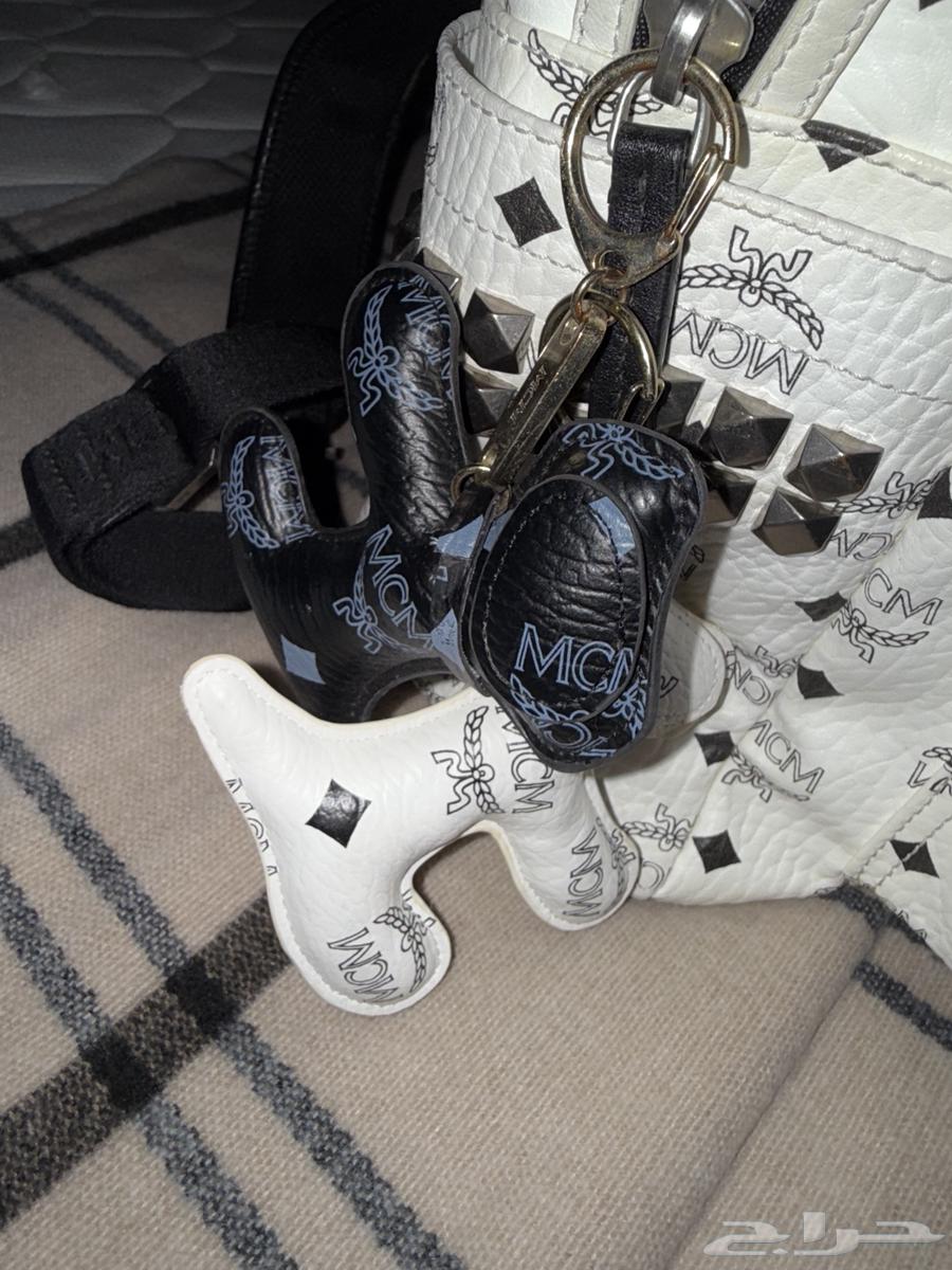 Authentic MCM Backpack with Two Medallions and a Small Accessory Bag64661725243010112