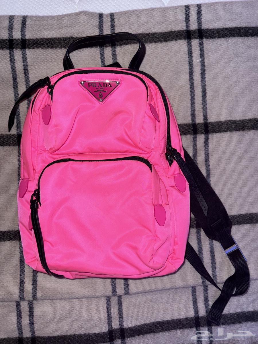 شنطة برادا اصلية64665358096769110