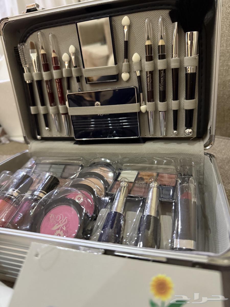 بوكسات ميك اب جديده64665320233731111