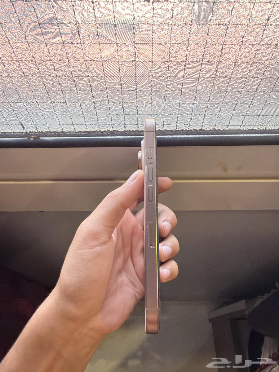 iPhone 16 Pro   256GB للبيع64660643451395112