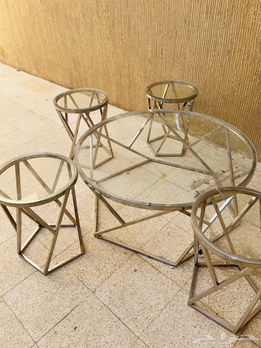 طاولة قزاز مع اربع خدمه64659492126337111