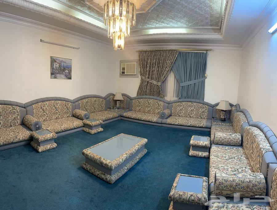 مجلس نظيف جدا للبيع64657981679875114