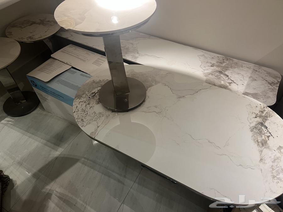 Marble tables, used for approximately five months64665723134466111