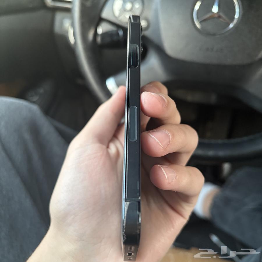 جوال ايفون 12 برو كحلي64660769745154112