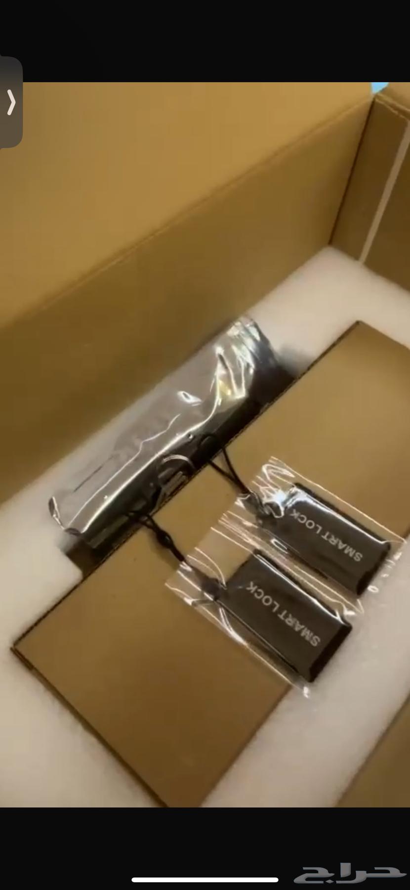 Smart lock with installation or carpenter technician for installation only64166030435587111