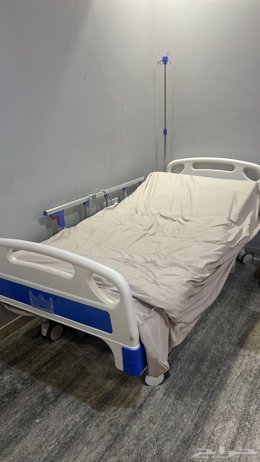 سرير كهربائي متحرك64665345514754113