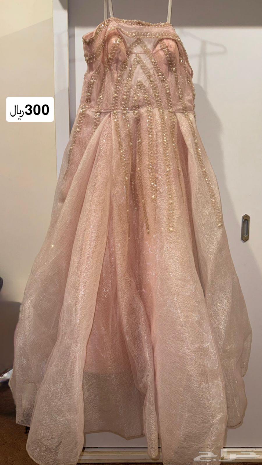 فساتين للبيع64675713830146111
