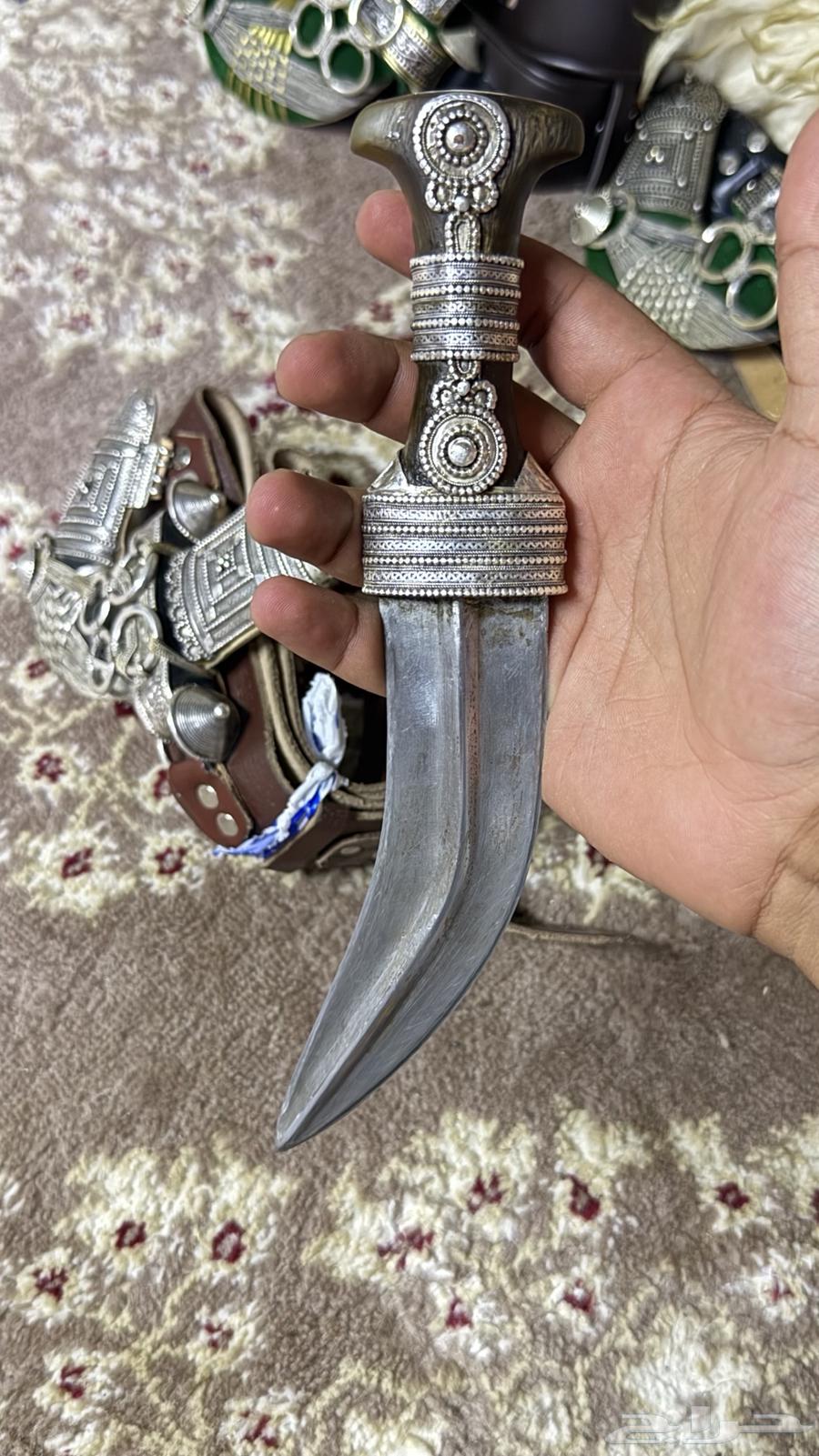 Giraffe horns for sale, including giraffe horns, rhinoceros horns, and ancient giraffe horn shavings64670083070339112