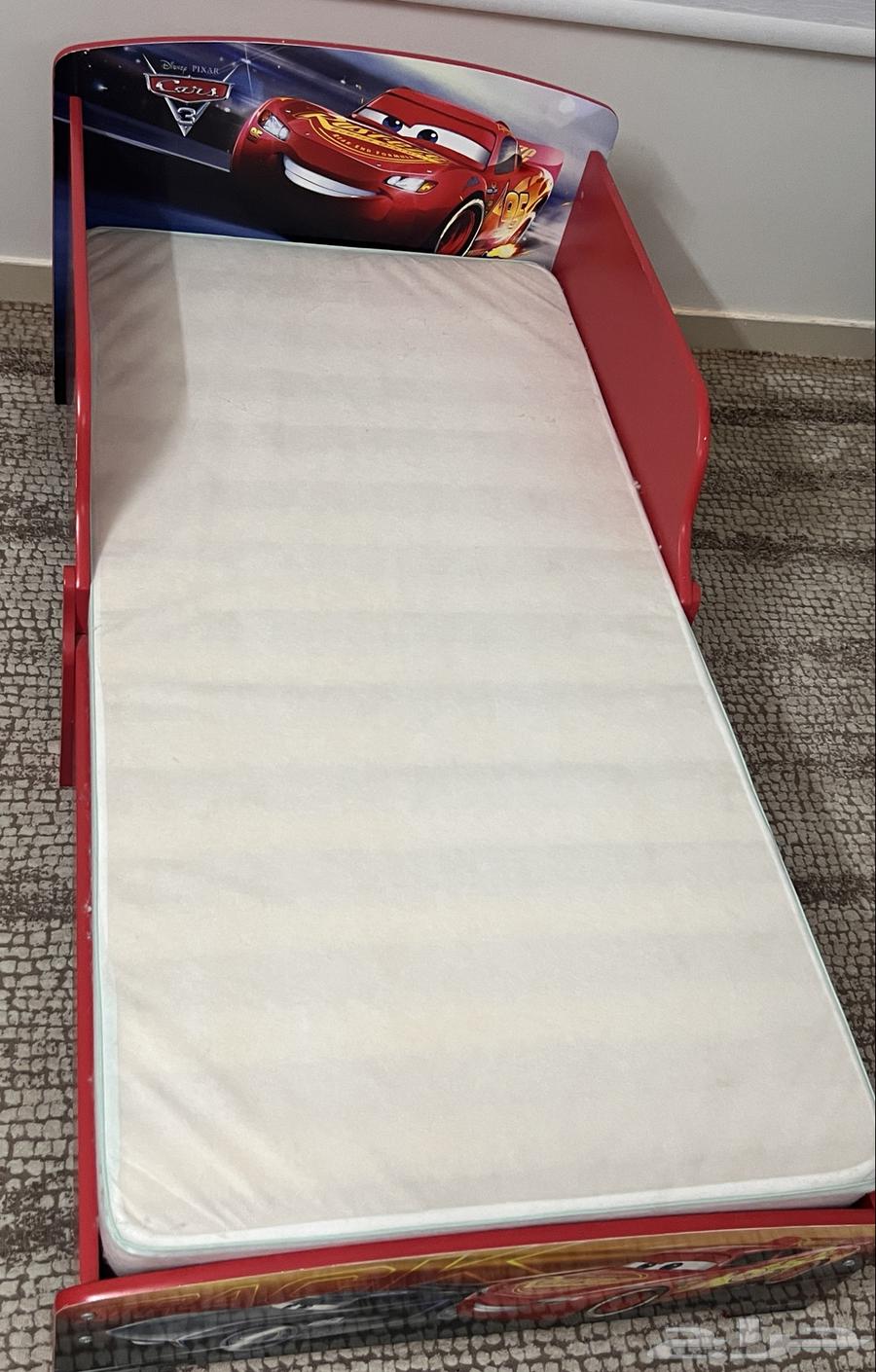 سرير اطفال من سنتين فما فوق64669438092674110