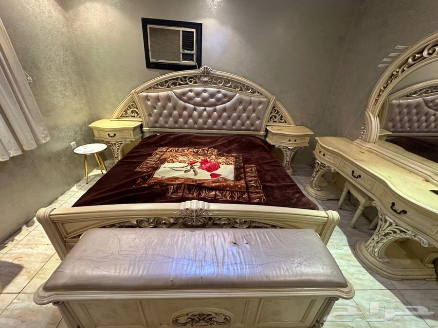 عفش واثاث للبيع64674028980995112