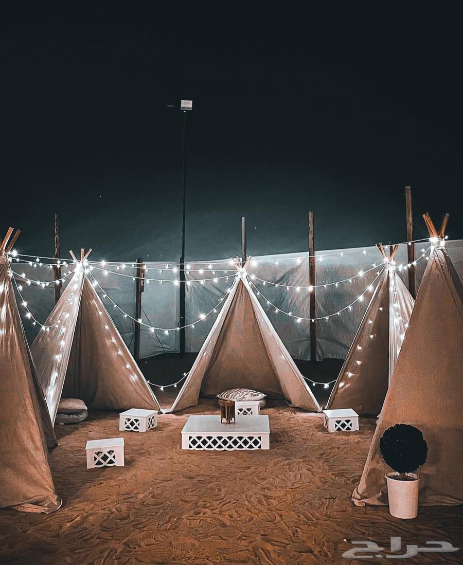 مخيم بأغراضه64670321610370112