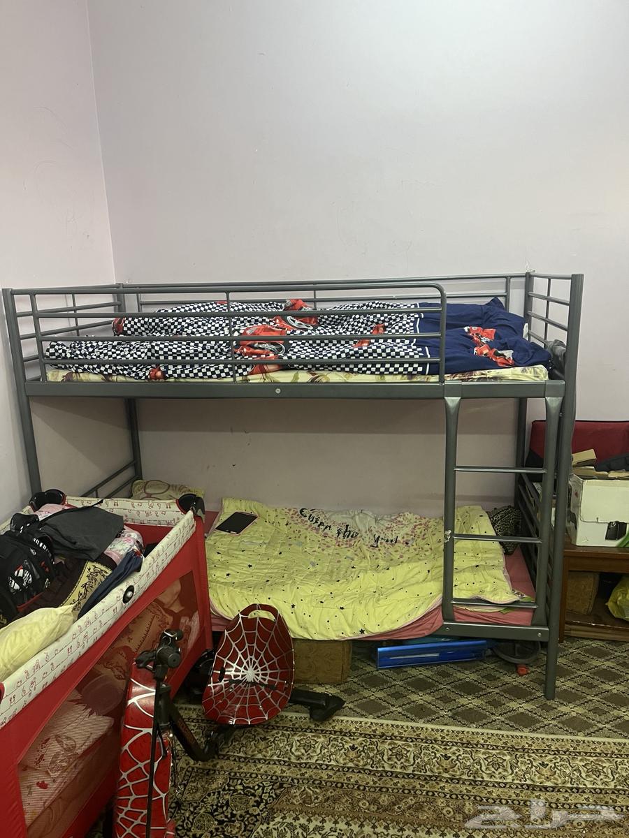 سرير مزدوج مستعمل للبيع64672253663875110