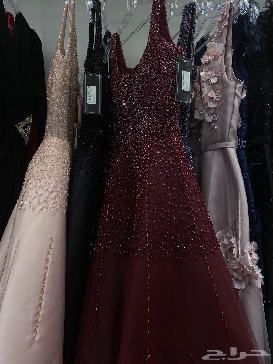 New dress, used for a negligible number of hours64676097362179110