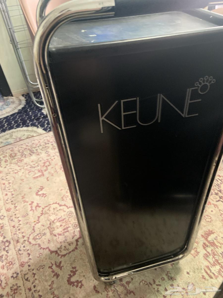 Salon, Barber, and Four Chairs Registration64670459968130112