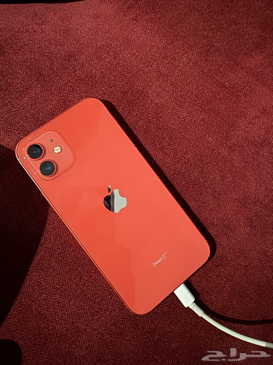 جوال ايفون 12 مستعمل فيه خدش زي ماتشوفون64667499062785111