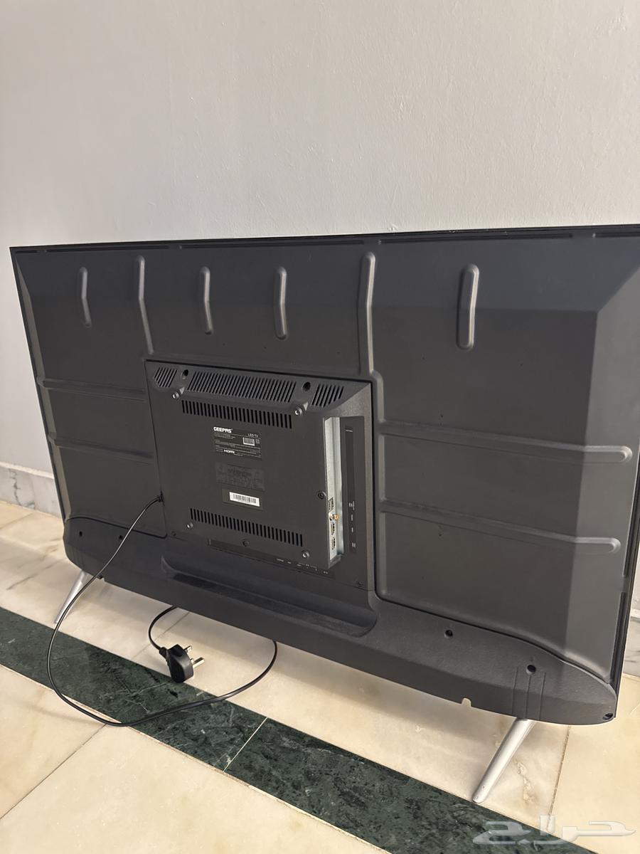 43 بوصه شاشة GEEPAS64666671395201111