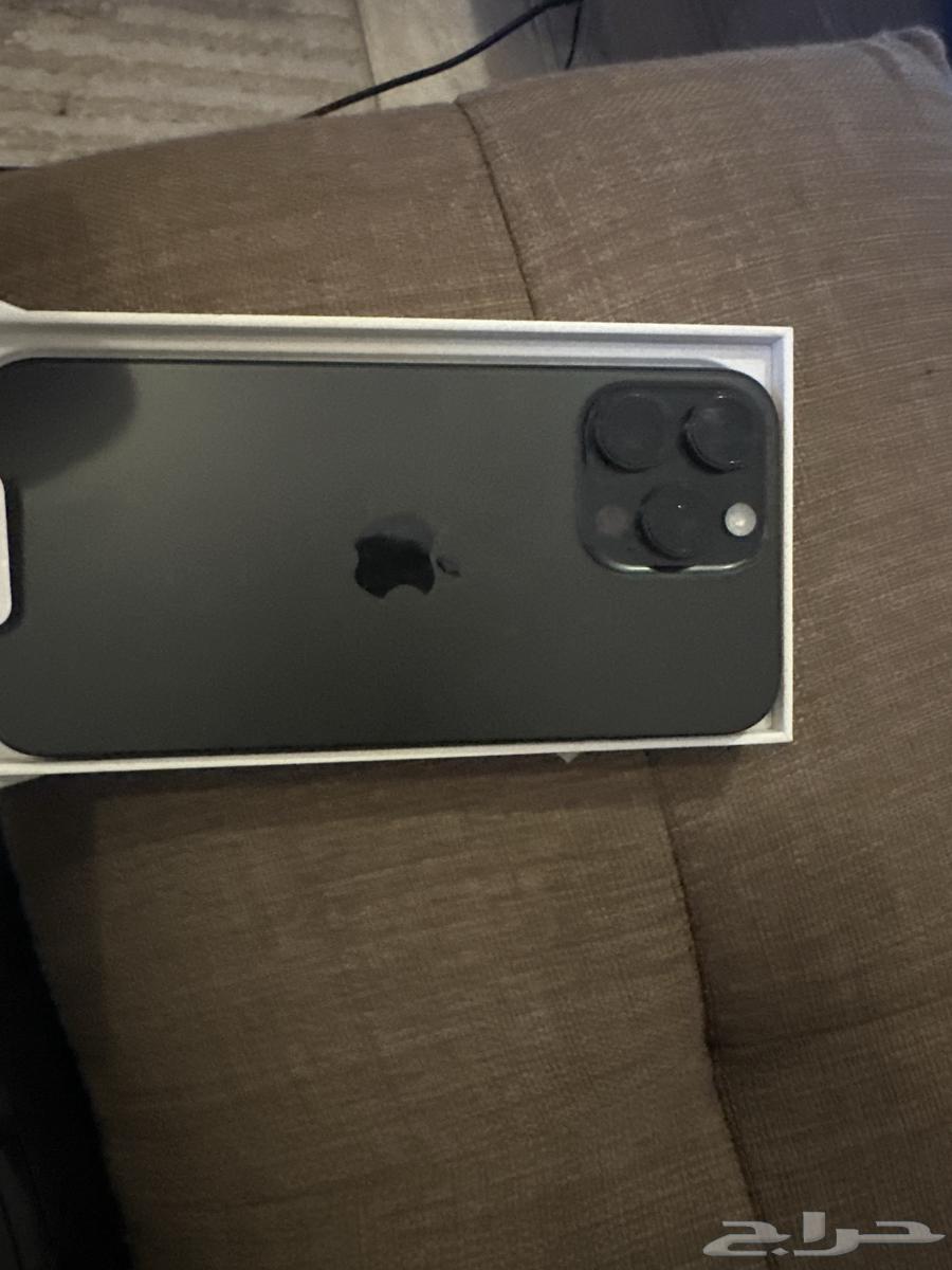 ايفون 16 برو ماكس 512 اسود استخدام نص ساعة فقط64589463185410112