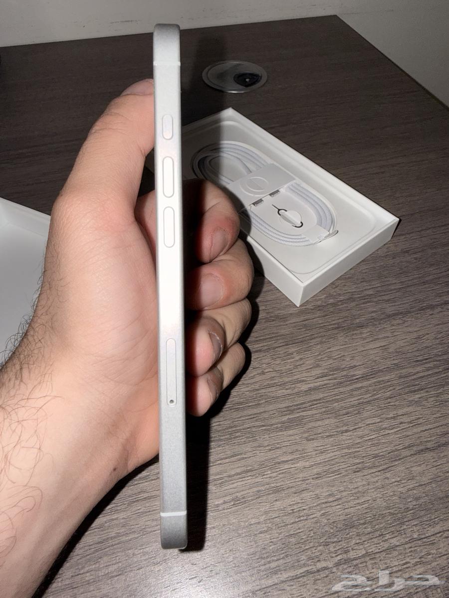 آيفون 16 بلس 256 ابيض64674721028227113