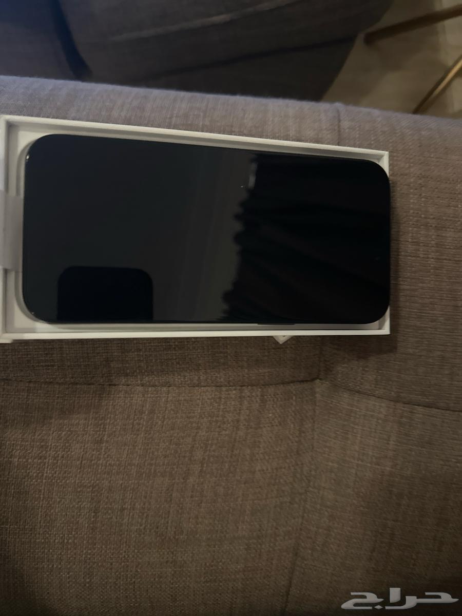 ايفون 16 برو ماكس 512 اسود استخدام نص ساعة فقط64589463185410111