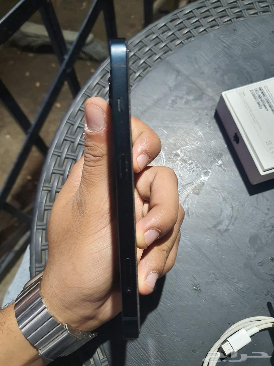 ايفون للبيع64669512503683112