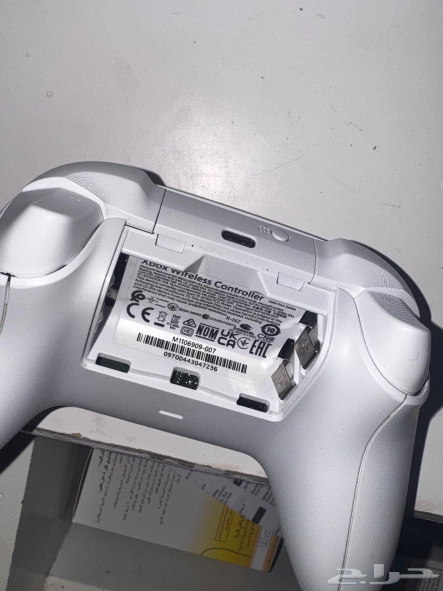 يدة اكس بوكس اصليه للبيع64670923090562111