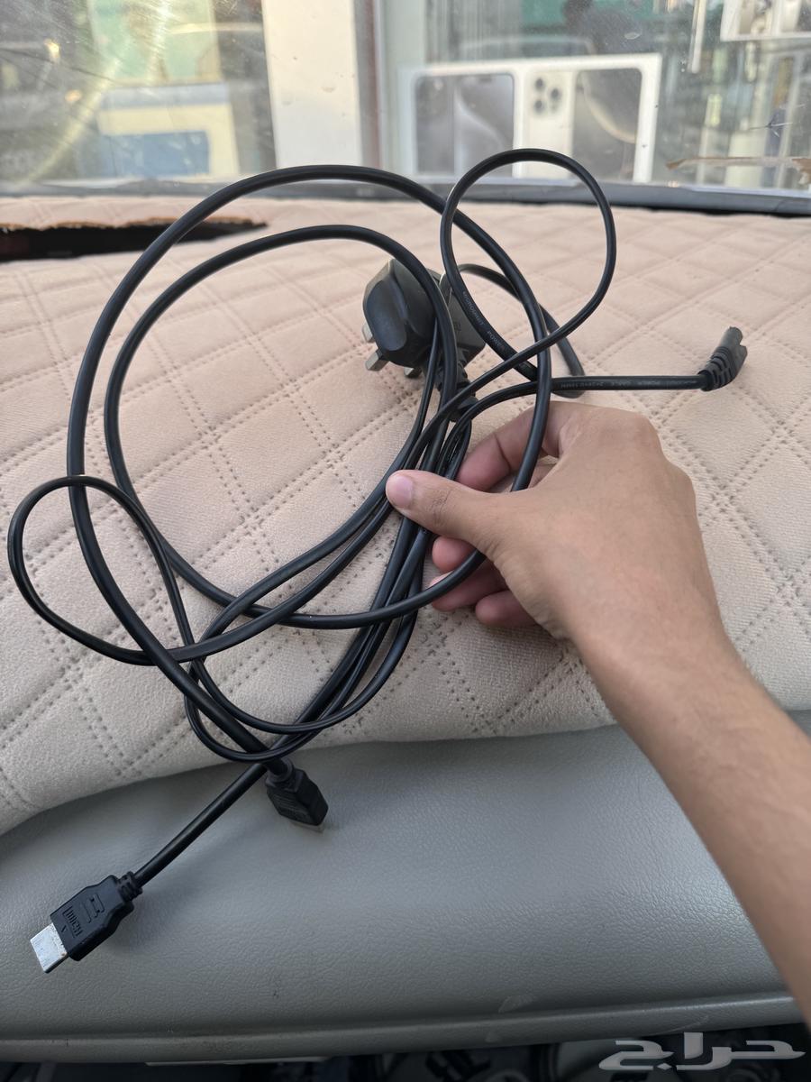 سوني 4 slim مع يد و أسلاكه64672666441219112