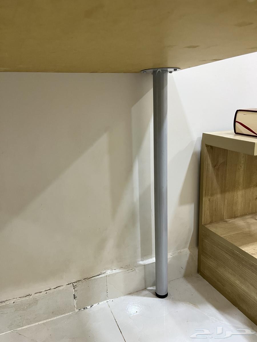 Table64666922899585113