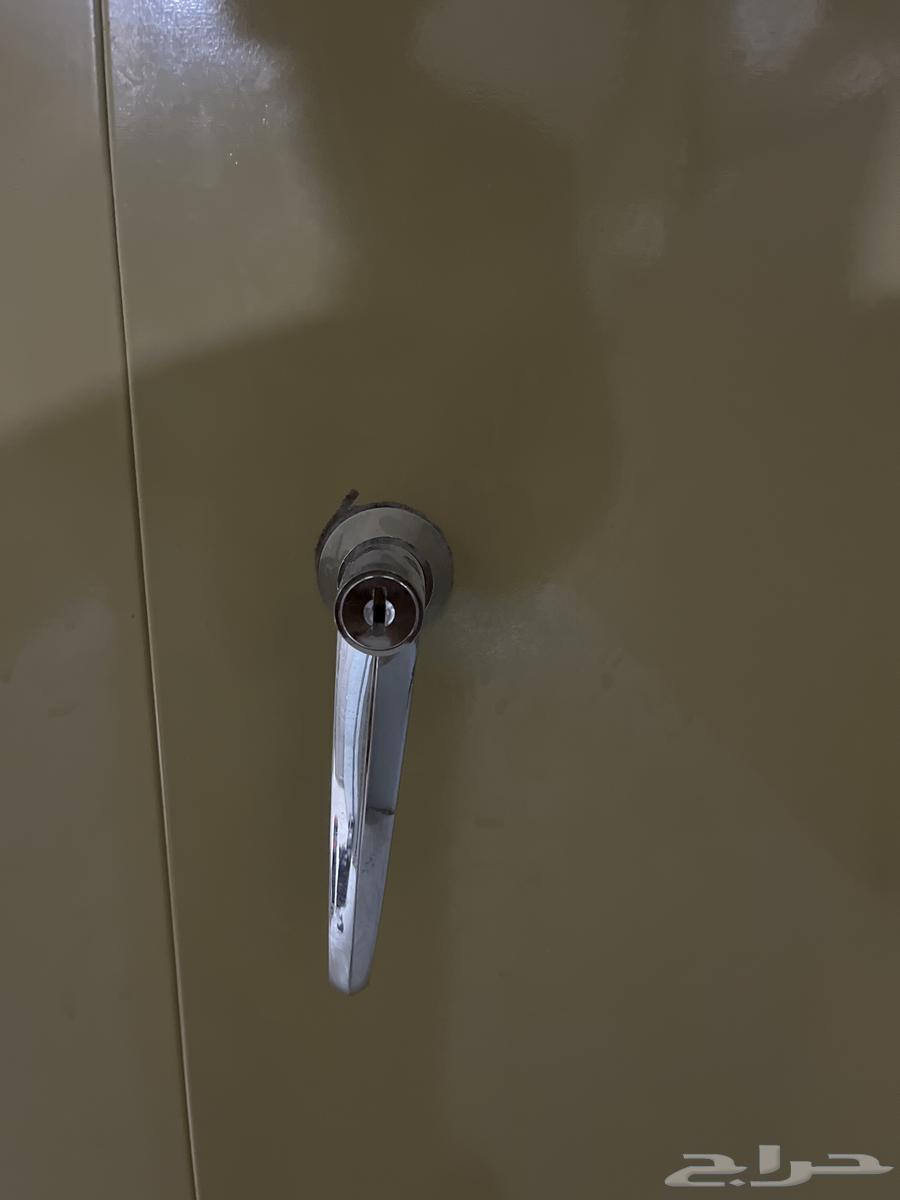 دولاب حديد64673939314433111