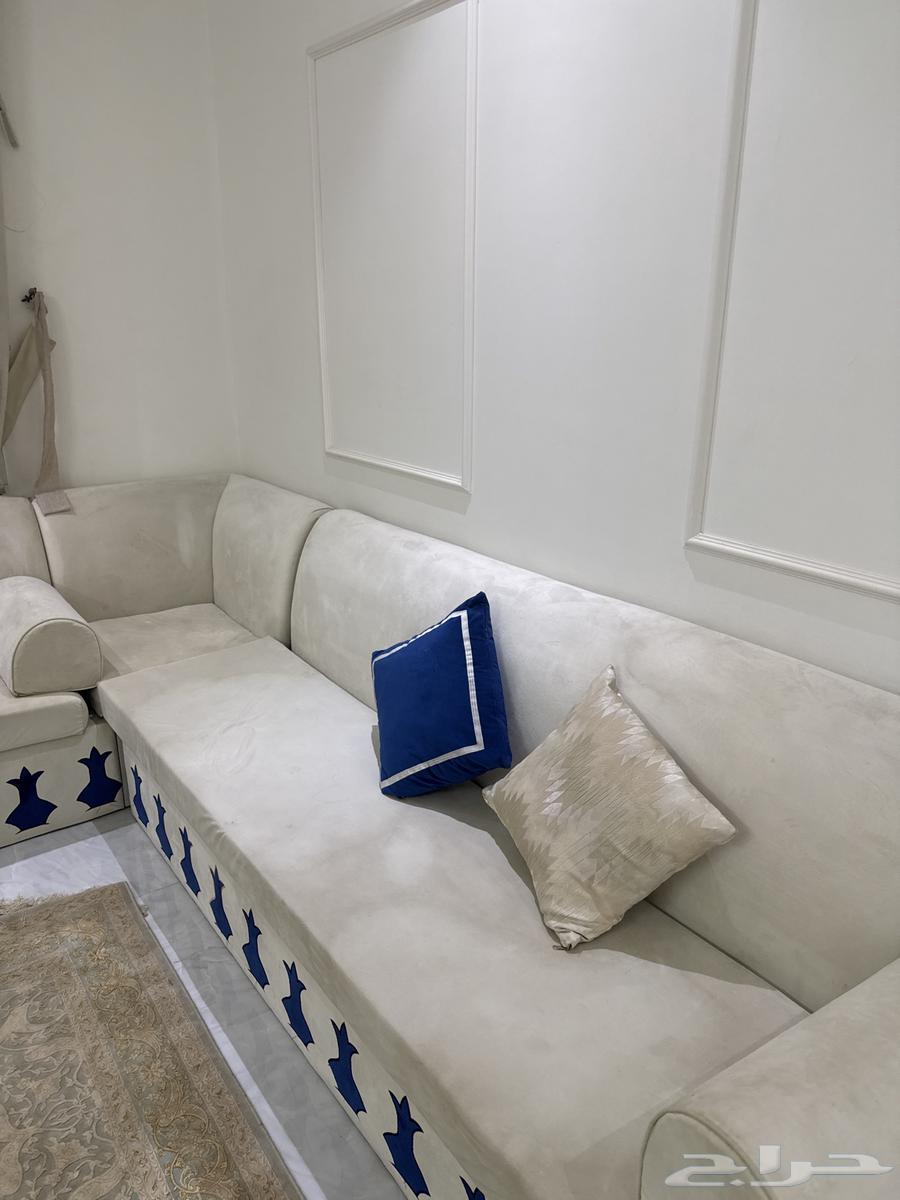 طقم  كناب استخدام سنتين مع ستارة 80  جديد64675919411331111