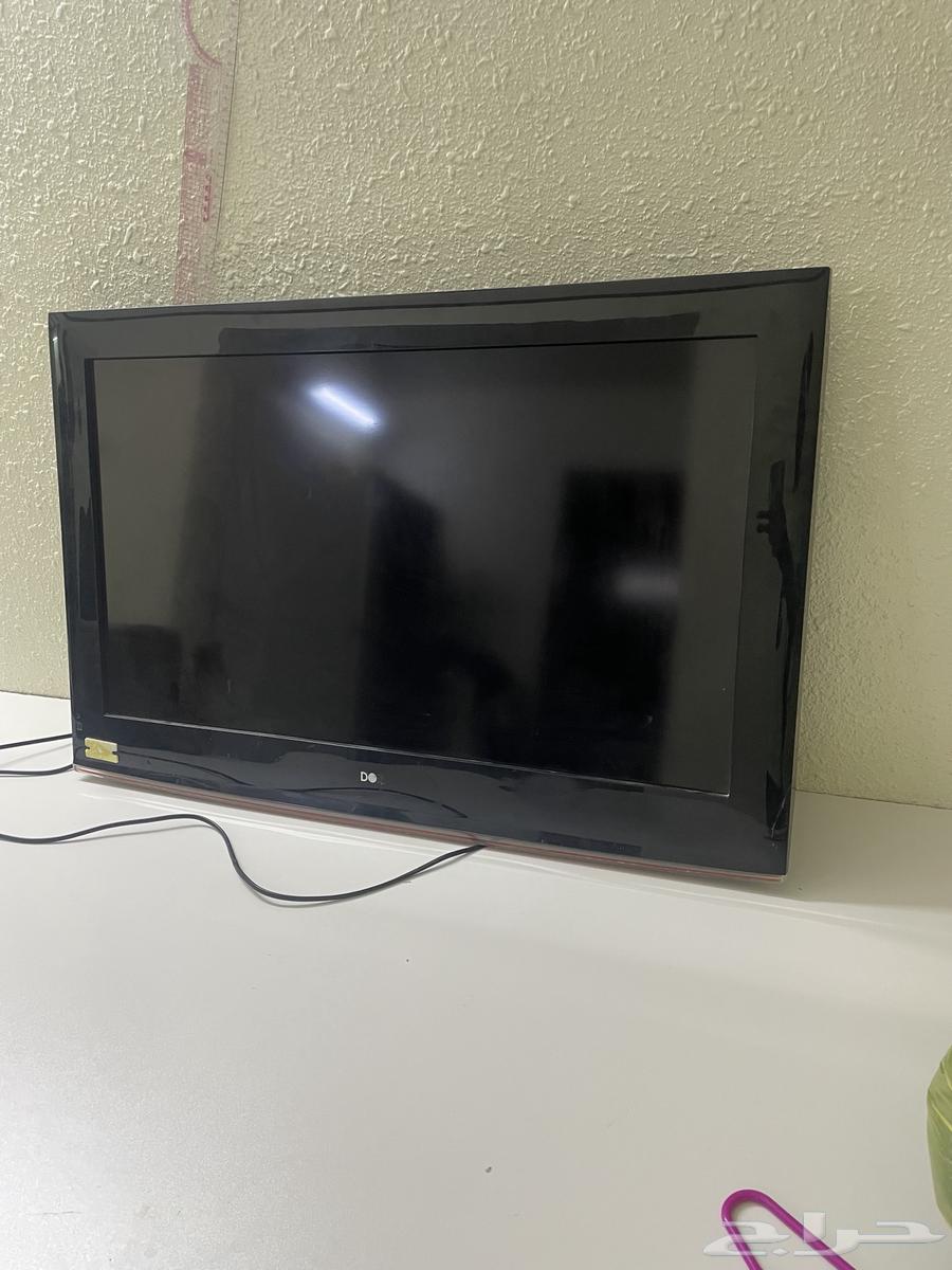 32-inch Plasma Screen, Clean and Stored64668405875713111