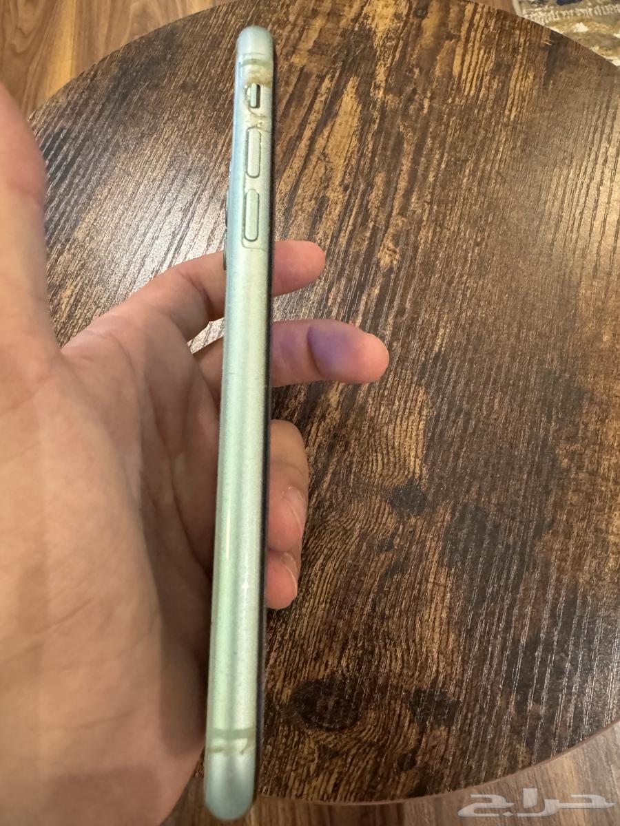 للبيع ايفون 11 استخدام ممتار64672384226050111