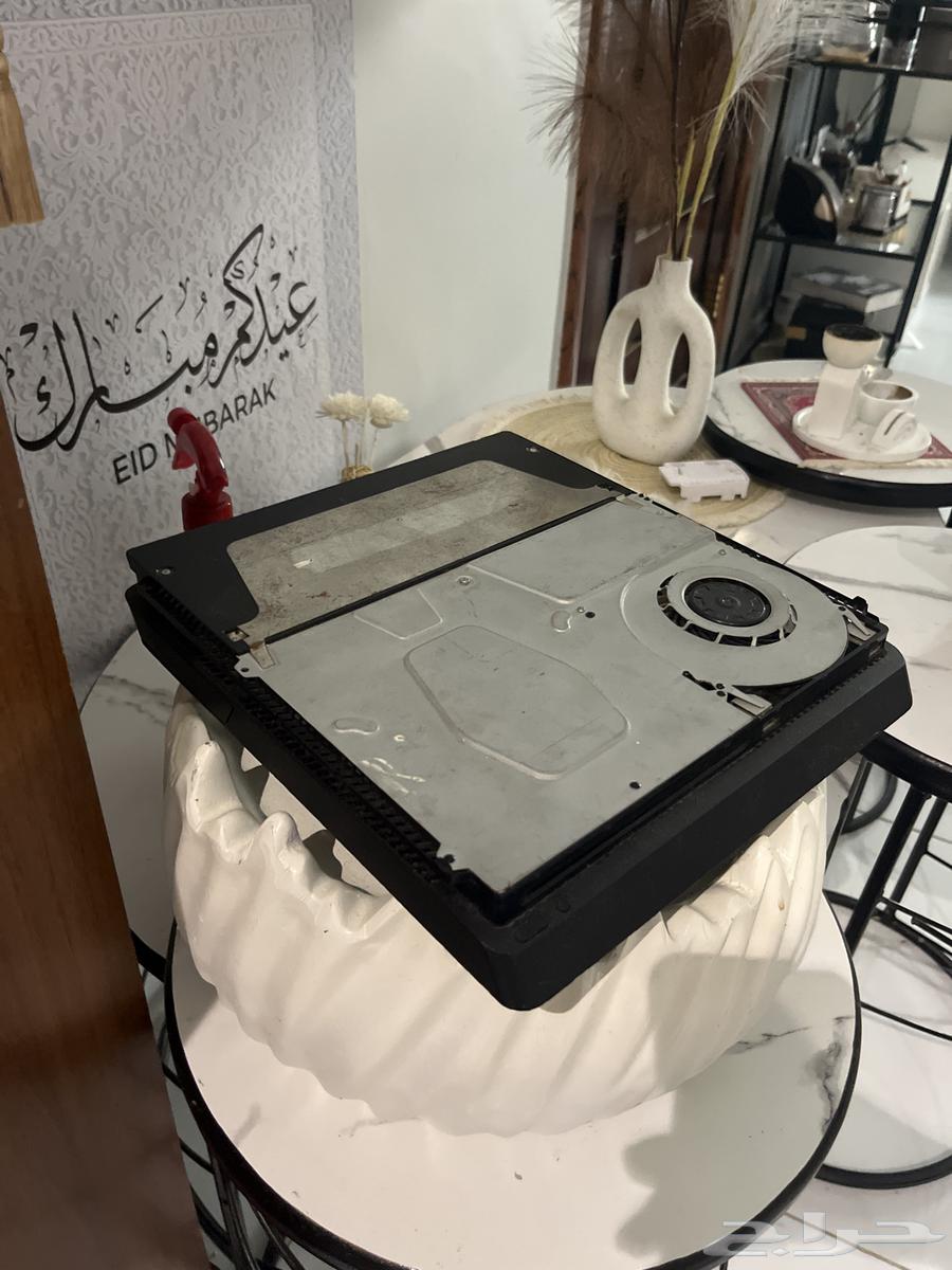 سوني 4 للبيع نظيف استخدام الاهل منظف مراوحه64668703873026110