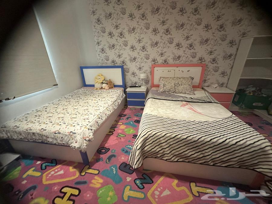 غرفة نوم مع المراتب64670422789634112